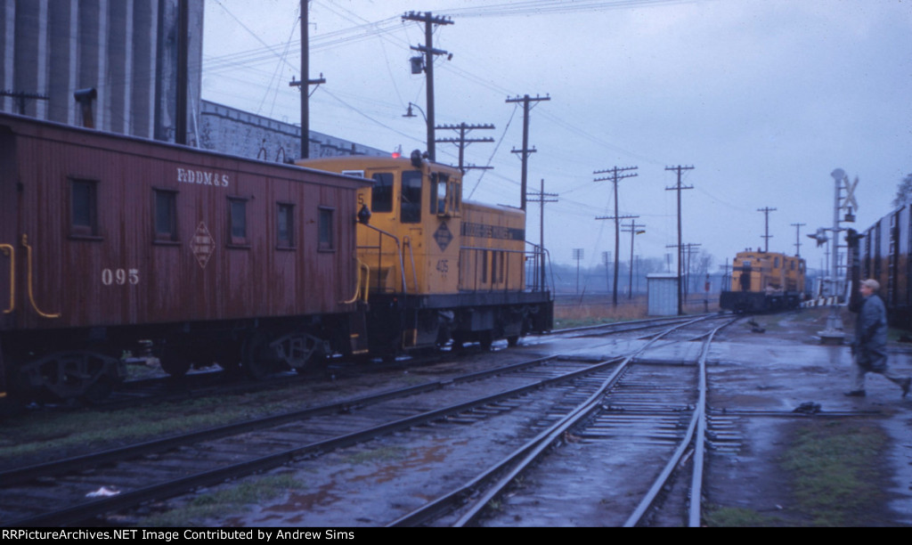 FDDMS 405, 404